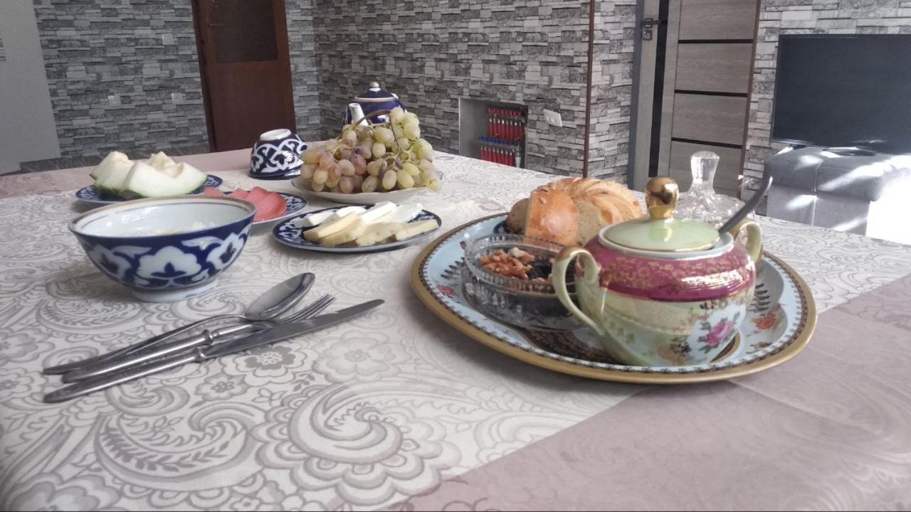 Nihol Apartment Tashkent Luaran gambar