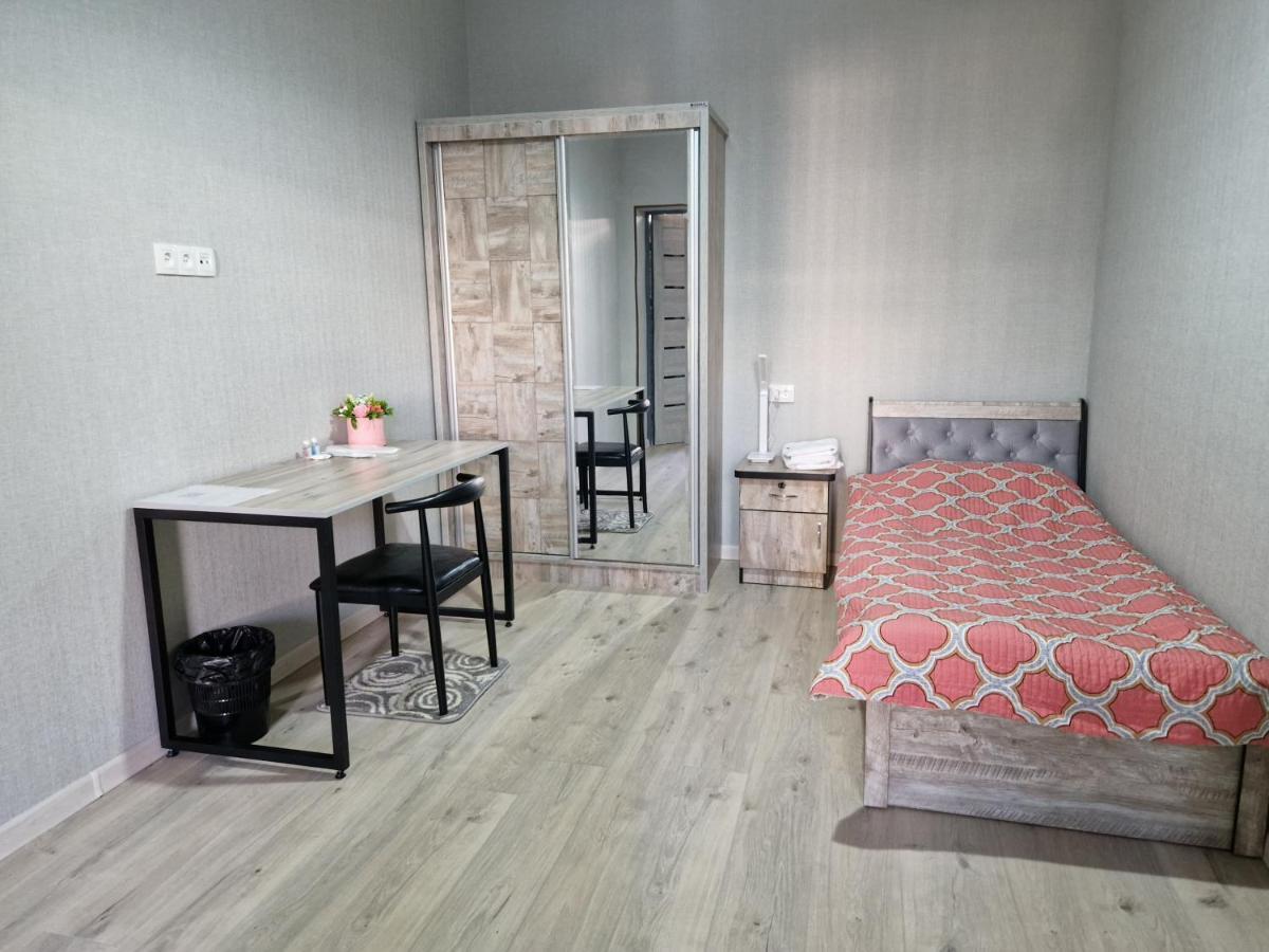 Nihol Apartment Tashkent Luaran gambar